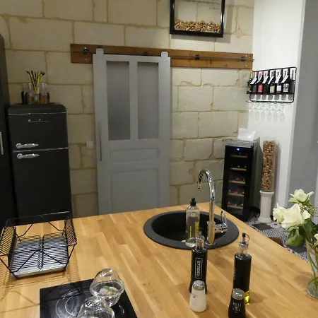 Entre Nous - La Poste Apartment *