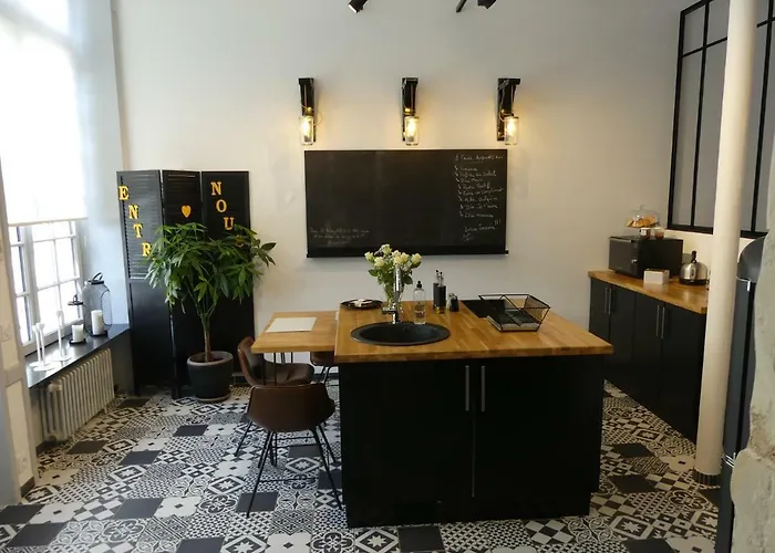 Entre Nous - La Poste Saumur