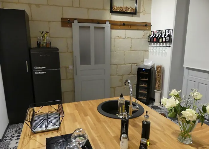 Entre Nous - La Poste Apartmán *