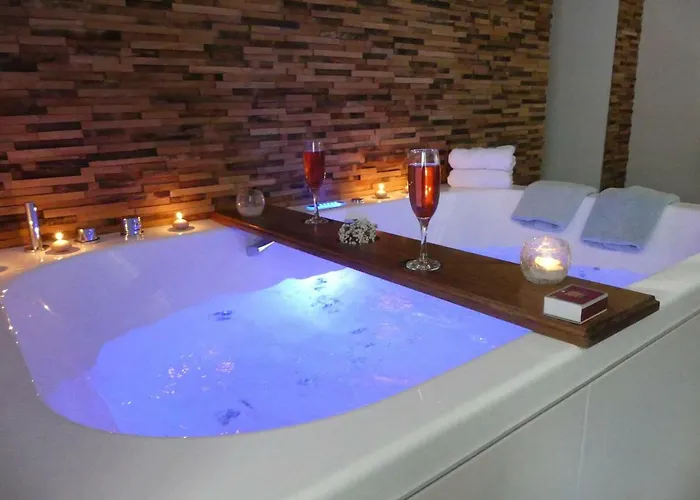 Entre Nous - La Poste * Saumur